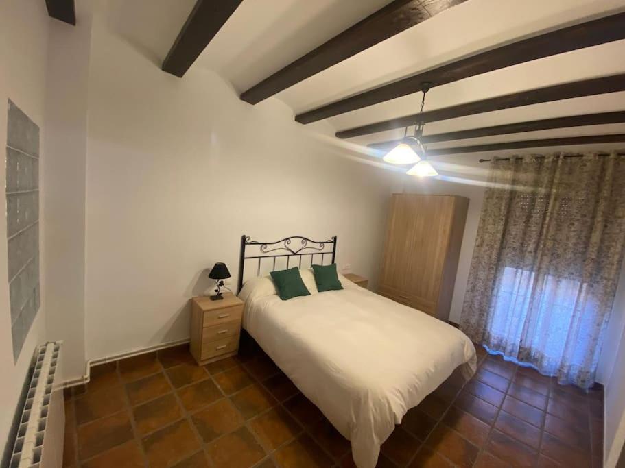 Holiday home Agradable Casa Con Chimenea Interior Y Barbacoa.