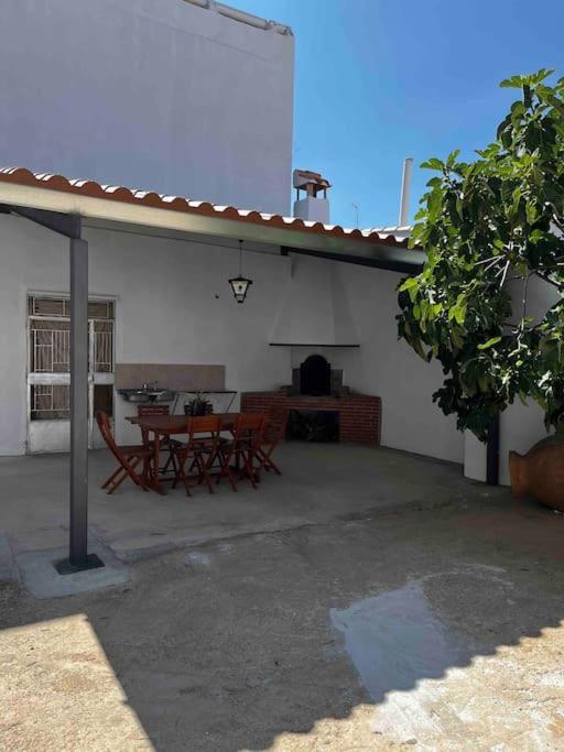 Holiday home Agradable Casa Con Chimenea Interior Y Barbacoa.